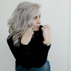 Meet your Posher, April